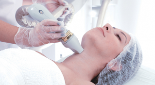 How the fractional facial rejuvenation is performed